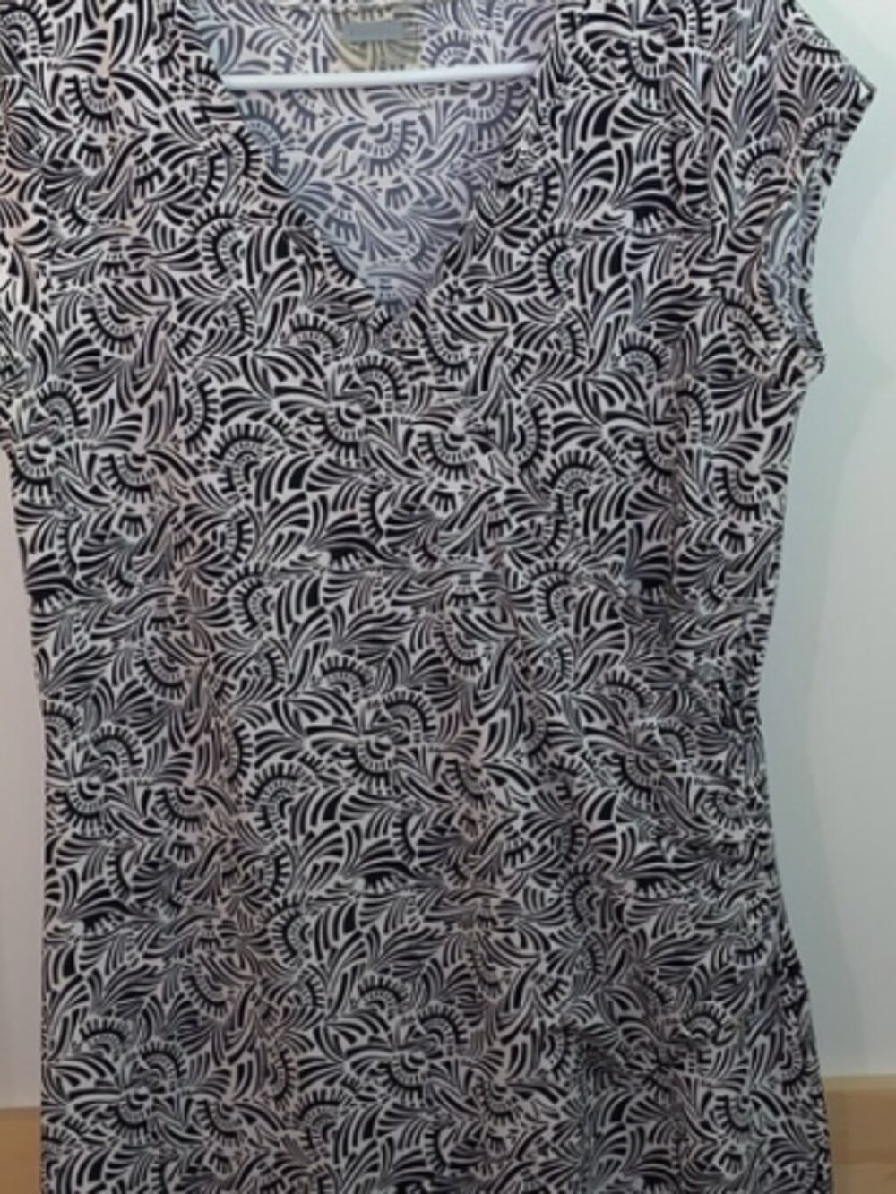 EUC Athleta Nectar Wrap Dress Size Large - Picture 3 of 8